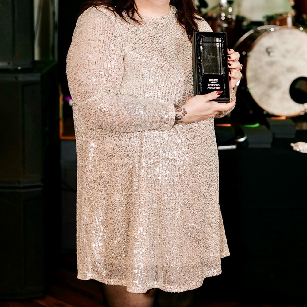 Melrose and Market Sequin Long Sleeve Minidress - Picture 4 of 4